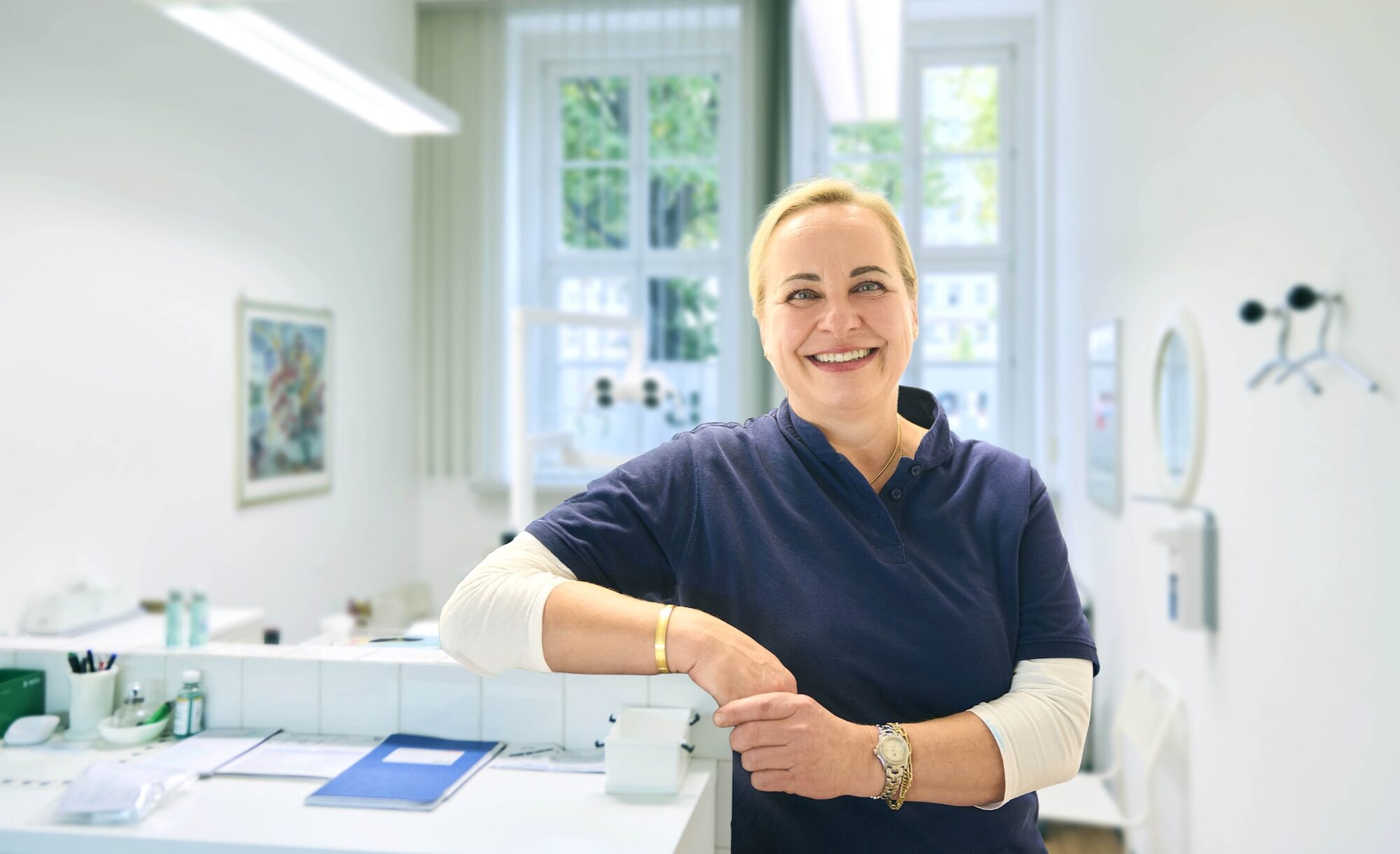 Dr. Katharina Metz in ihrer Praxis